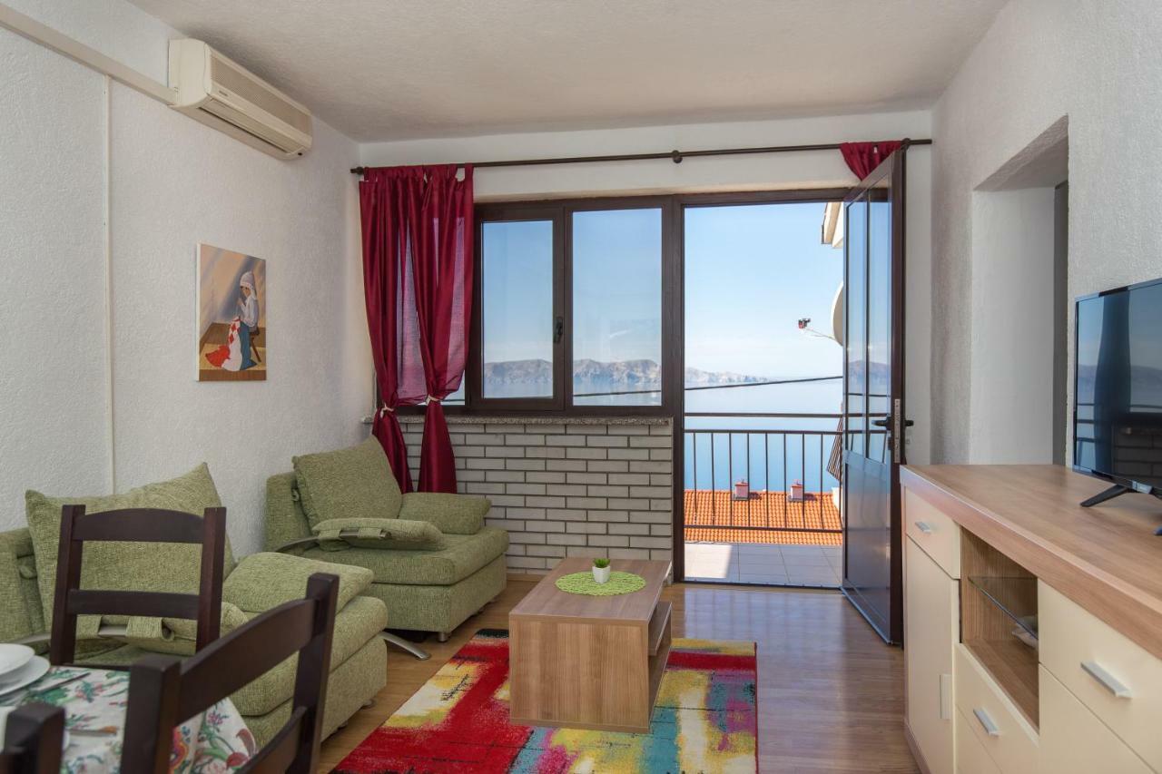 Vuk Apartman เซนญ์ ภายนอก รูปภาพ